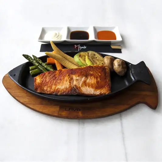 Salmon Teppanyaki